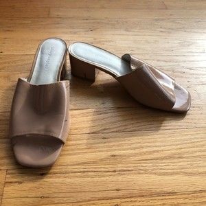 Jeffrey Campbell Womens Patent Leather Nude Slip On Short Heel Sandal 8.5